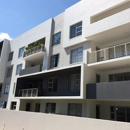 Epic Lux 8-12 Apartment Johannesburg Ngoại thất bức ảnh