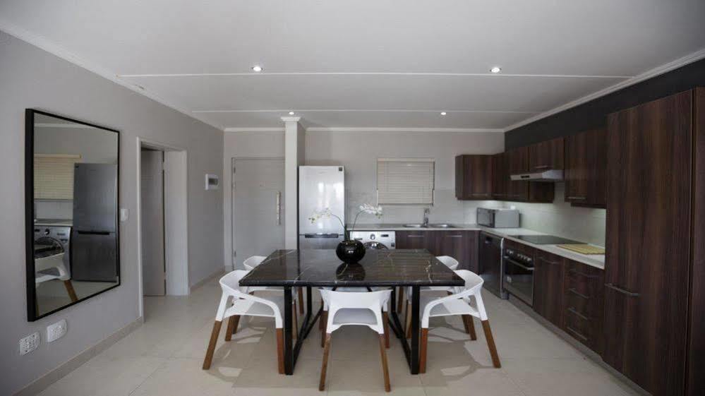 Epic Lux 8-12 Apartment Johannesburg Ngoại thất bức ảnh